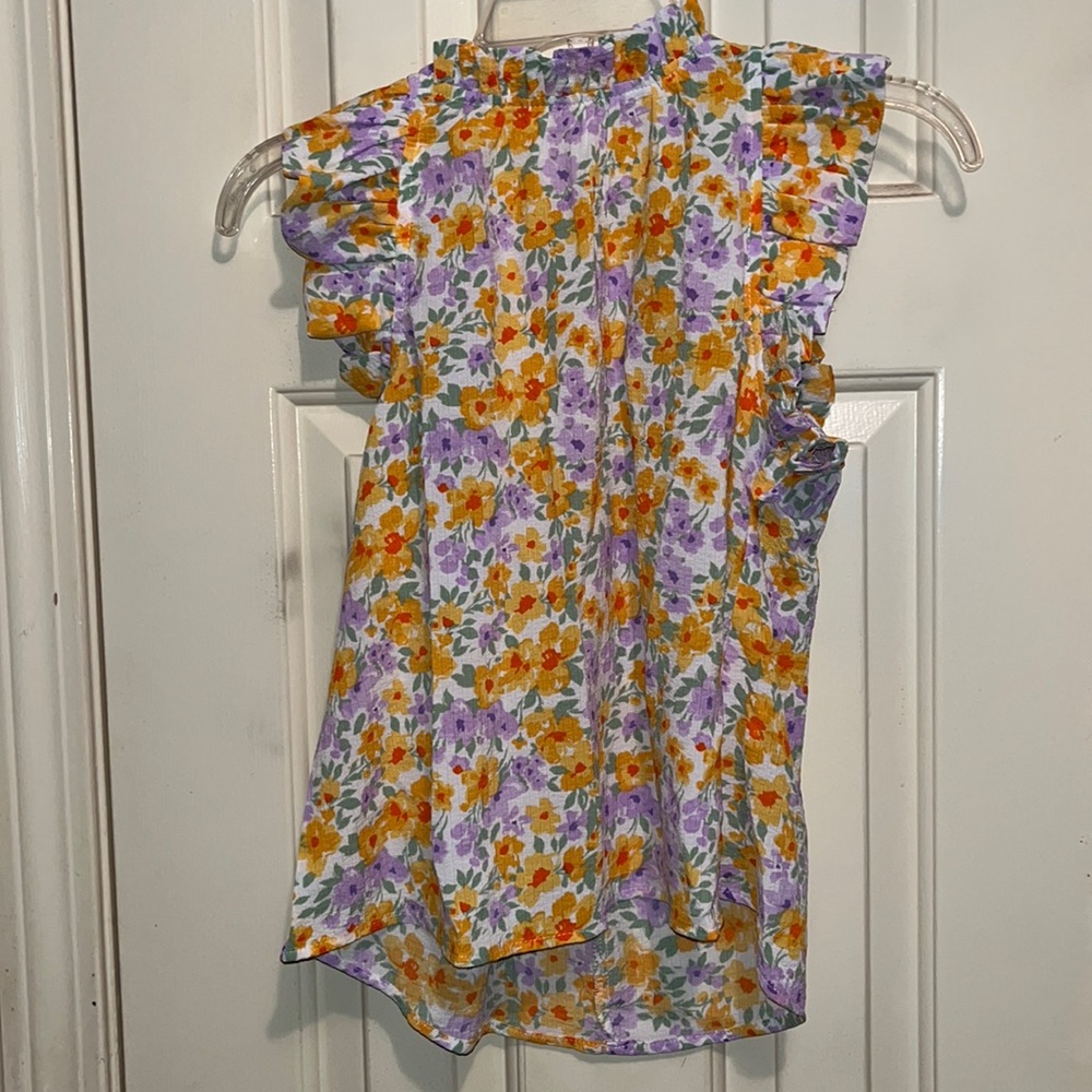 Small boutique brand top